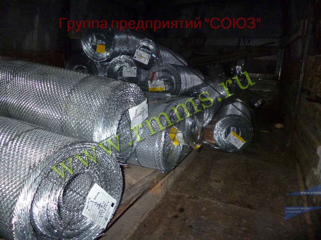 Сетка металлическая тканая с квадратными ячейками - купить